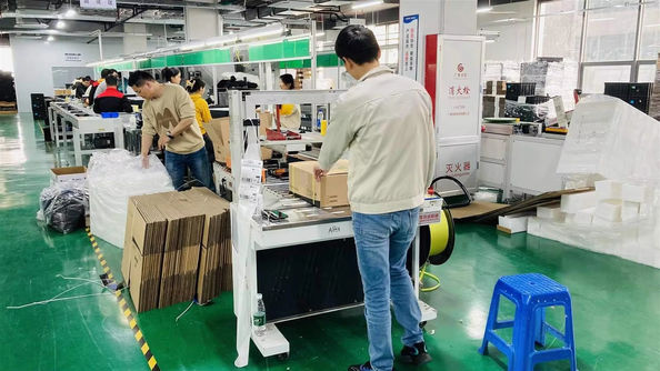 Shenzhen ShengShi TianHe Electronic Technology Co., Ltd. ligne de production du fabricant