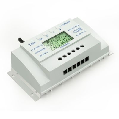 Un bon prix. Contrôleur de charge de batterie 12V 24V MPPT pour la charge personnalisée de la batterie certifié CE en ligne