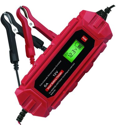 Chargeur de batterie de voiture à l'acide de plomb imperméable à l'eau 2A 6A 6V/12V